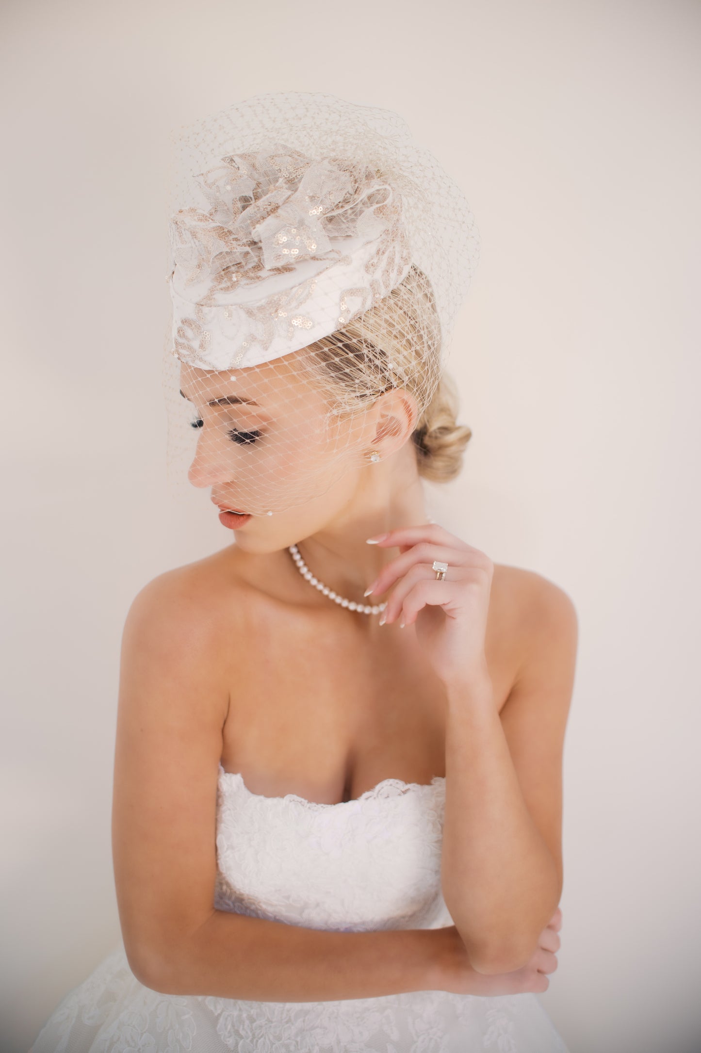 Pillbox Hat Pattern and Pattern Guide